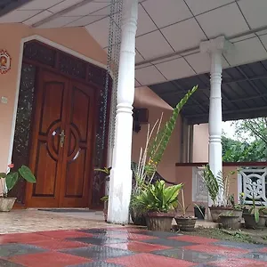 Lalanga 2* Kandy