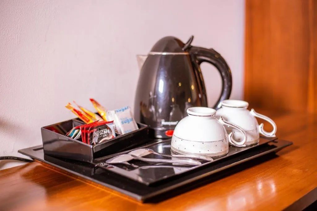 Seasons Villa - Nuwara Eliya